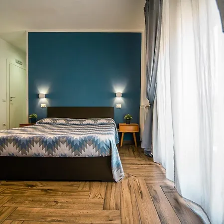 לינה וארוחת בוקר Hub Ferroviario - 12 Posti Letto Per Il Tuo Gruppo A Con Wifi E Netflix