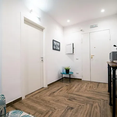 לינה וארוחת בוקר Hub Ferroviario - 12 Posti Letto Per Il Tuo Gruppo A Con Wifi E Netflix