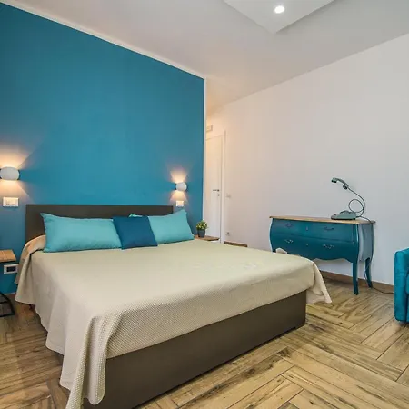 Hub Ferroviario - 12 Posti Letto Per Il Tuo Gruppo A Con Wifi E Netflix