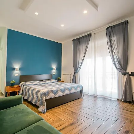 Hub Ferroviario - 12 Posti Letto Per Il Tuo Gruppo A Con Wifi E Netflix Bed & Breakfast