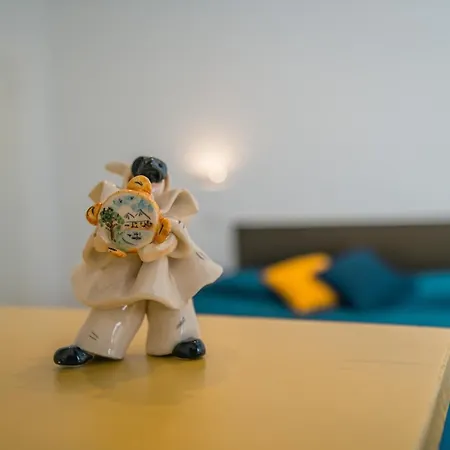 Hub Ferroviario - 12 Posti Letto Per Il Tuo Gruppo A Con Wifi E Netflix Bed & Breakfast