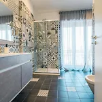 Bed & Breakfast Hub Ferroviario - 12 Posti Letto Per Il Tuo Gruppo A Con Wifi E Netflix Napels